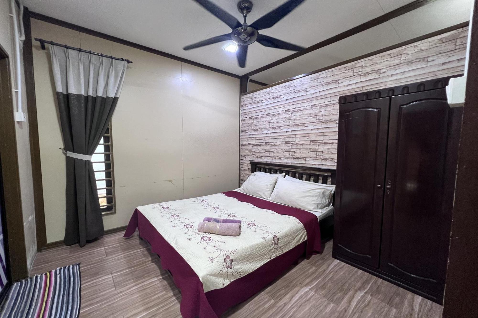 Nurbayu Chalet, Kemaman Куантан Екстер'єр фото