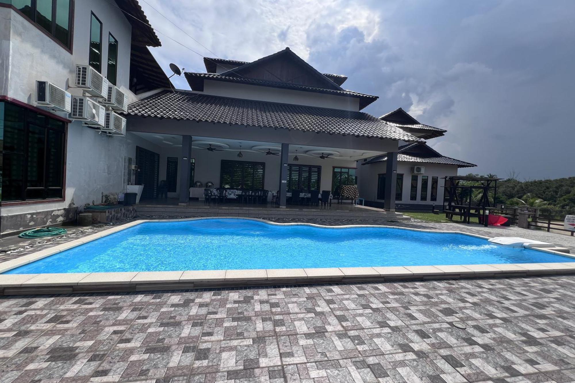 Nurbayu Chalet, Kemaman Куантан Екстер'єр фото