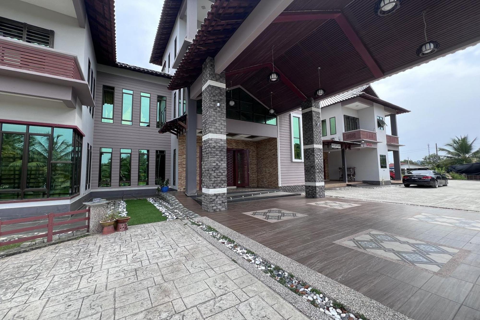 Nurbayu Chalet, Kemaman Куантан Екстер'єр фото