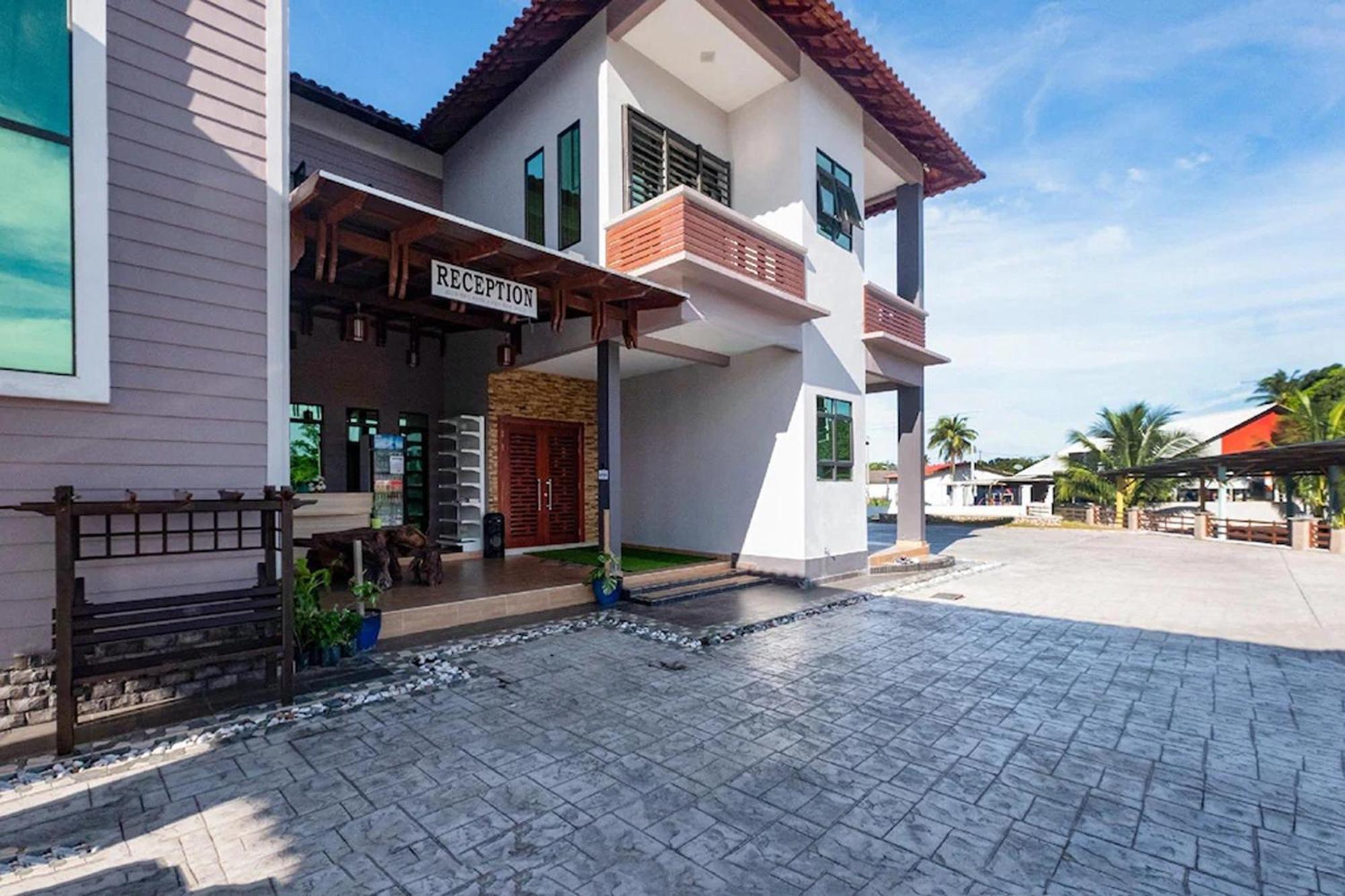 Nurbayu Chalet, Kemaman Куантан Екстер'єр фото
